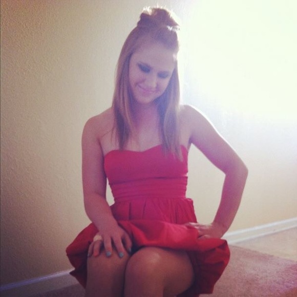 rachael_sells